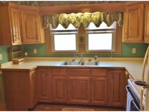317 School Street Erwin Tn 37650, Erwin, TN 37650 photo 6