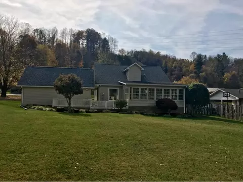 111 Chelsea Drive Erwin Tn 37650, Erwin, TN 37650 photo 4