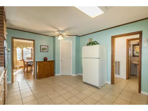 1007 Holston Avenue Johnson City Tn 37601, Johnson City, TN 37601 photo 9