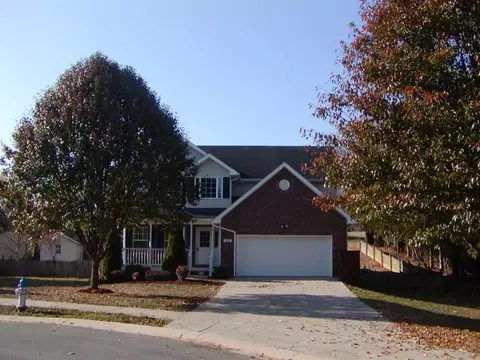 38 Windrow Court Johnson City Tn 37615, Johnson City, TN 37615 photo 2