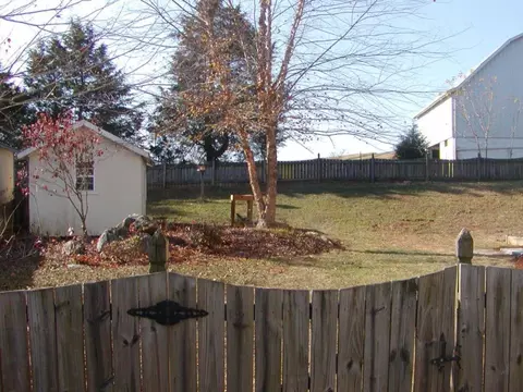 38 Windrow Court Johnson City Tn 37615, Johnson City, TN 37615 photo 5