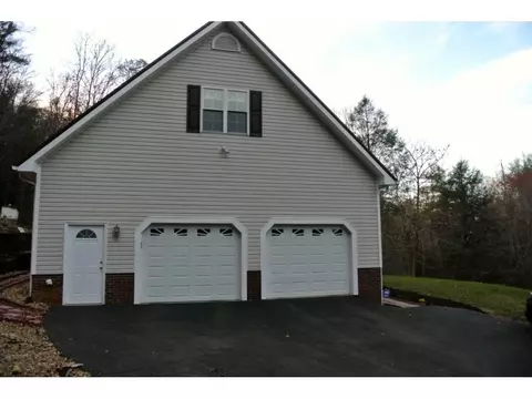 226 Bailey Hollow Road Erwin Tn 37650, Erwin, TN 37650 photo 4