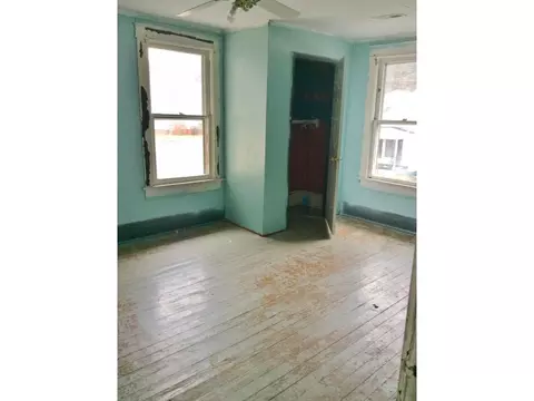 327 Opekiska Street Erwin Tn 37650, Erwin, TN 37650 photo 2