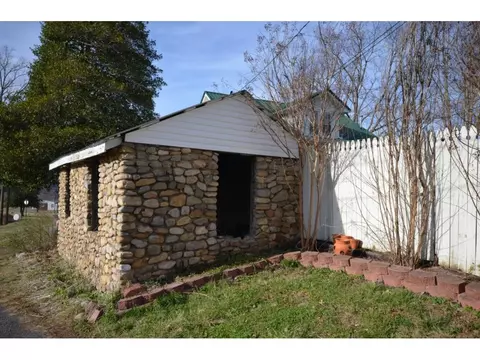 704 Mohawk Erwin Tn 37650, Erwin, TN 37650 photo 22