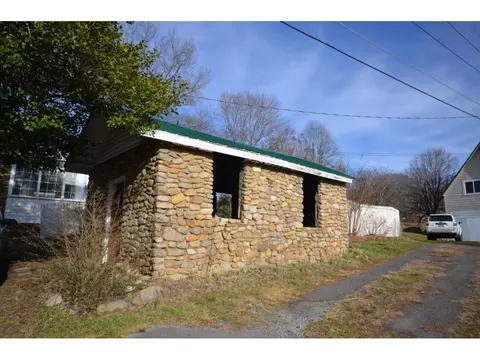 704 Mohawk Erwin Tn 37650, Erwin, TN 37650 photo 21