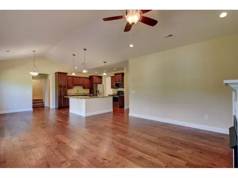 101 Old Farm Road Erwin Tn 37650, Erwin, TN 37650 photo 10
