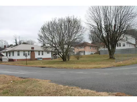 550 Main Avenue Erwin Tn 37650, Erwin, TN 37650 photo 16