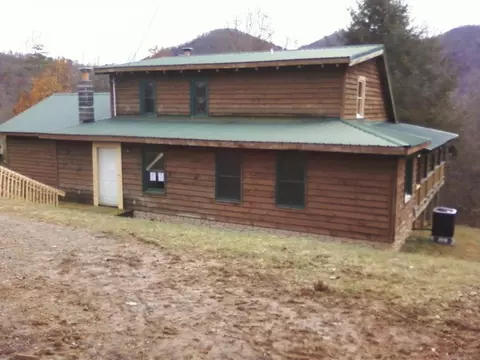 358 Stout Hollow Road Hampton Tn 37658, Hampton, TN 37658 photo 1