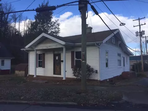 413 Kentucky Street Erwin Tn 37650, Erwin, TN 37650 photo 1