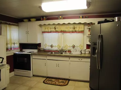 115 Ritchie Road Hampton Tn 37658, Hampton, TN 37658 photo 8