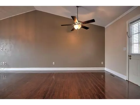 252 Springview Drive Gray Tn 37615, Gray, TN 37615 photo 9