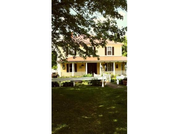 559 Ascue Rd, Cedar Bluff, VA 24609 photo 1
