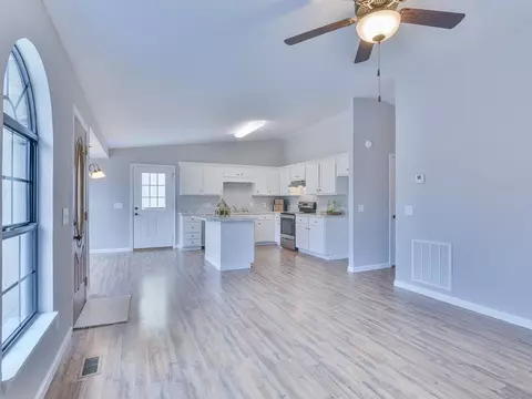 1824 Glen Echo Road Johnson City Tn 37604, Johnson City, TN 37604 photo 11