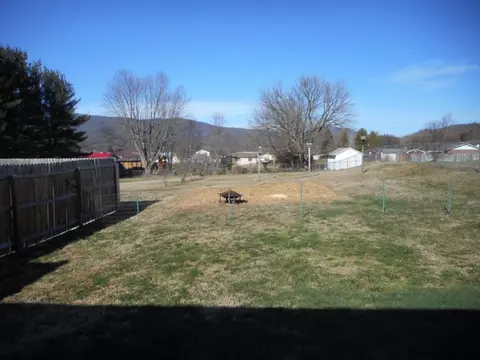 1109 7th Street Erwin Tn 37650, Erwin, TN 37650 photo 20