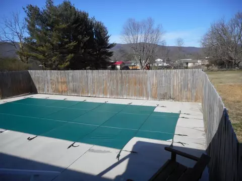 1109 7th Street Erwin Tn 37650, Erwin, TN 37650 photo 17