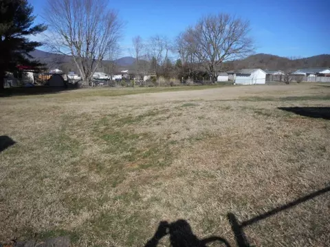 1109 7th Street Erwin Tn 37650, Erwin, TN 37650 photo 21