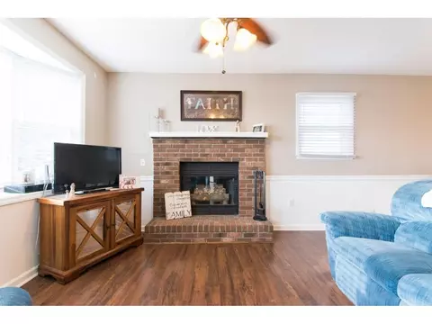 105 Downy Place Bristol Va 24201, Bristol, VA 24201 photo 3