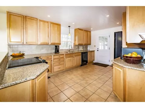 207 Hillside Road Johnson City Tn 37601, Johnson City, TN 37601 photo 6