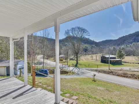 2397 Spivey Mountain Road Erwin Tn 37650, Erwin, TN 37650 photo 8