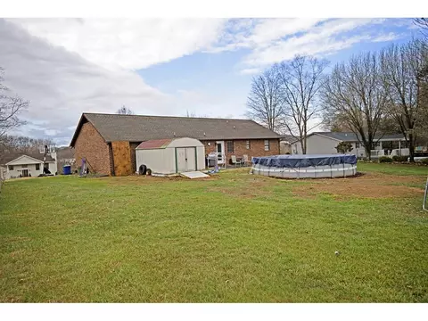 2112 Spring Street Gray Tn 37615, Gray, TN 37615 photo 3