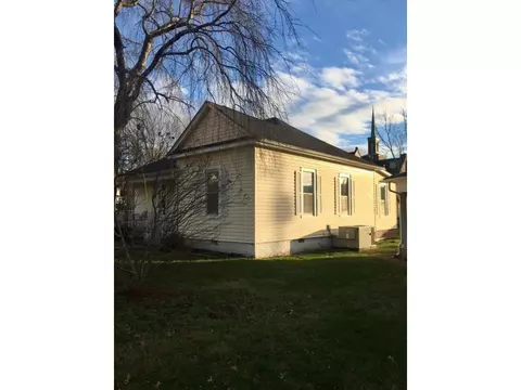 230 1st Street Erwin Tn 37650, Erwin, TN 37650 photo 2