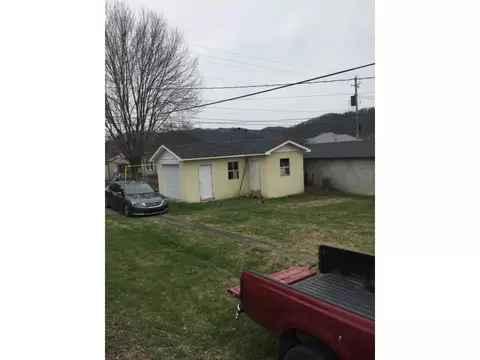 230 1st Street Erwin Tn 37650, Erwin, TN 37650 photo 23