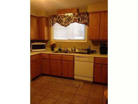 230 1st Street Erwin Tn 37650, Erwin, TN 37650 photo 15