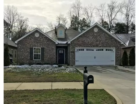 317 Devonshire Avenue Johnson City Tn 37601, Johnson City, TN 37601 photo 2