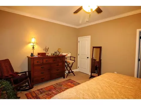 317 Devonshire Avenue Johnson City Tn 37601, Johnson City, TN 37601 photo 12