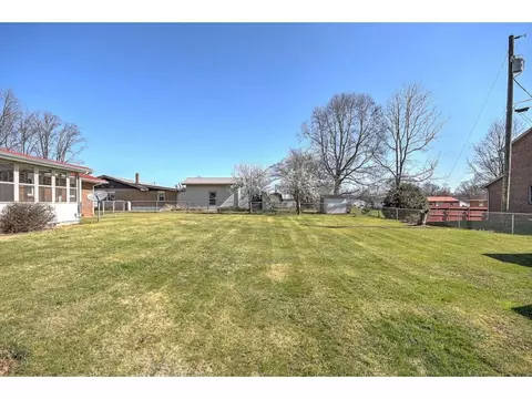 1204 9th Avenue Johnson City Tn 37601, Johnson City, TN 37601 photo 24