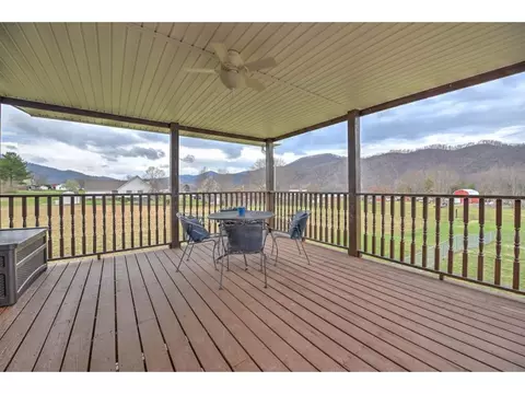 1585 Chestoa Pike Erwin Tn 37650, Erwin, TN 37650 photo 30