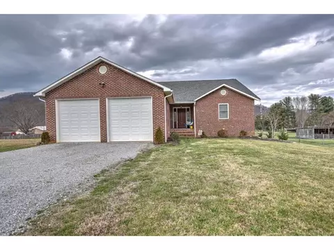 1585 Chestoa Pike Erwin Tn 37650, Erwin, TN 37650 photo 1