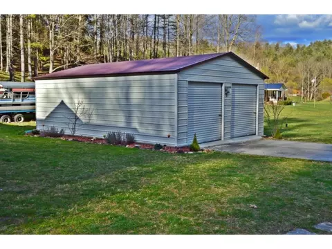 328 Piney Grove Road Hampton Tn 37658, Hampton, TN 37658 photo 31