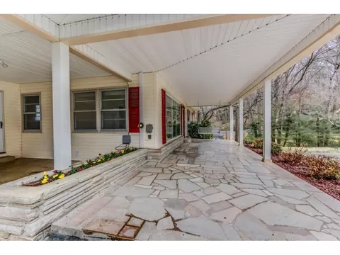211 Hillside Road Johnson City Tn 37601, Johnson City, TN 37601 photo 3