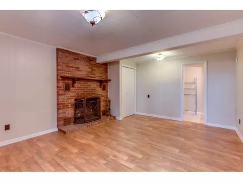 211 Hillside Road Johnson City Tn 37601, Johnson City, TN 37601 photo 18