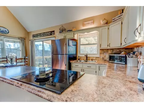 136 Hermosa Drive Fall Branch Tn 37656, Fall Branch, TN 37656 photo 5
