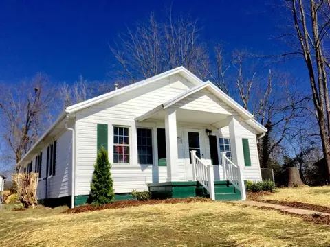1907 Fairview Avenue Johnson City Tn 37604, Johnson City, TN 37604 photo 1
