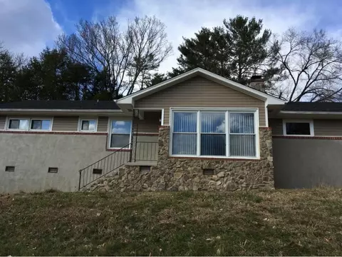 100 Spring Brook Drive Bristol Tn 37620, Bristol, TN 37620 photo 1