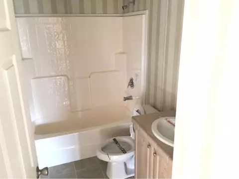 208 Fourth Avenue Hampton Tn 37658, Hampton, TN 37658 photo 8