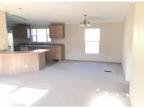 208 Fourth Avenue Hampton Tn 37658, Hampton, TN 37658 photo 3