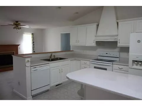 521 Foxgate Drive Erwin Tn 37650, Erwin, TN 37650 photo 6
