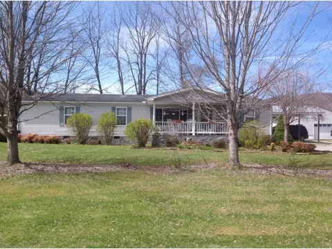 4331 Wilson Lane Coeburn Va 24230, Coeburn, VA 24230 photo 1