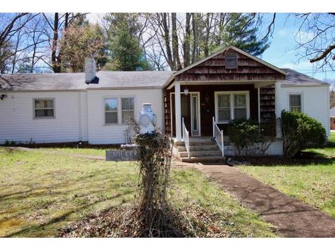 716 Shawnee S, Erwin, TN 37650 photo 1