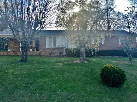 205 Sycamore Street Erwin Tn 37650, Erwin, TN 37650 photo 1