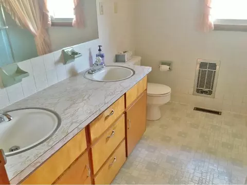 205 Sycamore Street Erwin Tn 37650, Erwin, TN 37650 photo 10