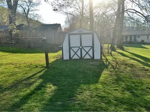 205 Sycamore Street Erwin Tn 37650, Erwin, TN 37650 photo 3