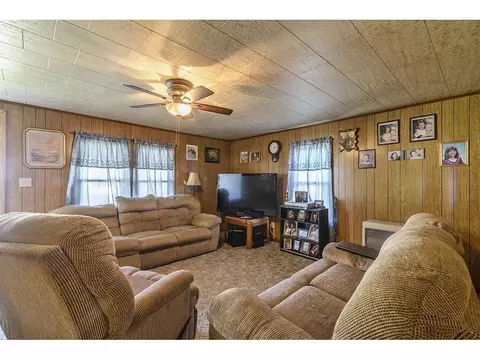 336 Shenandoah Drive Glade Spring Va 24340, Glade Spring, VA 24340 photo 3