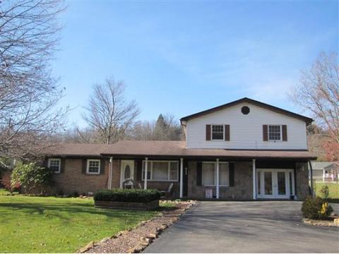 823 Laurel Ave, Coeburn, VA 24230 photo 1
