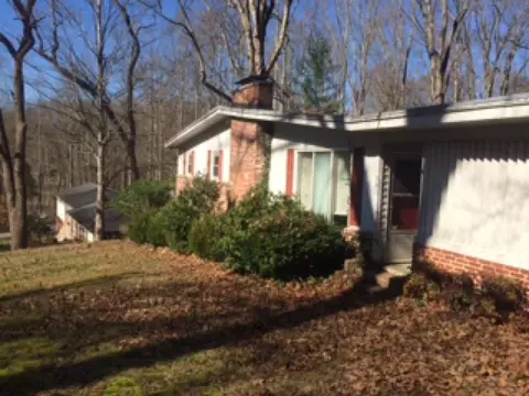 330 Pine Circle Bristol Va 24201, Bristol, VA 24201 photo 1