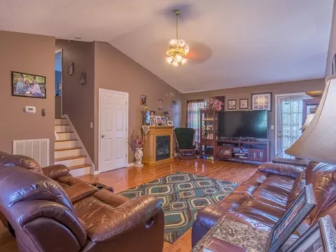 116 Bauchman Drive Gray Tn 37615, Gray, TN 37615 photo 3